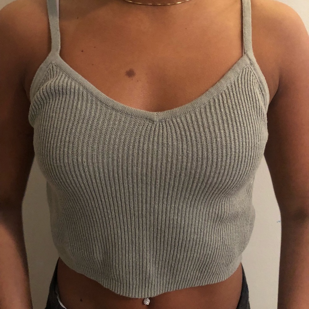 Grey/green v neck crop top